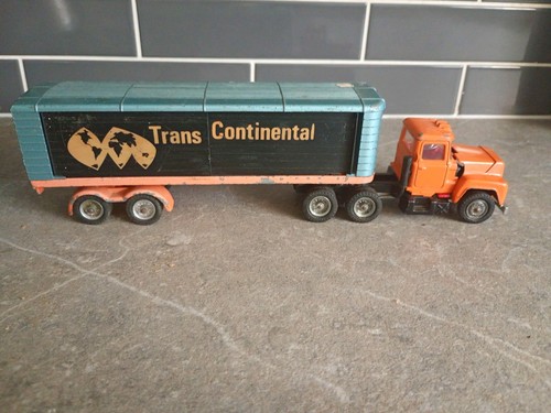 Corgi major toys mack truck - major,