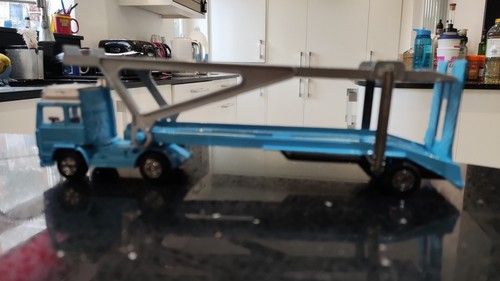 Vintage corgi juniors volvo - corgi,