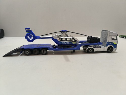Truck and trailer mercedes - and,