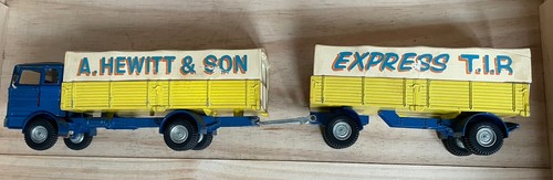 Dinky toys 917 mercedes benz - dinky,