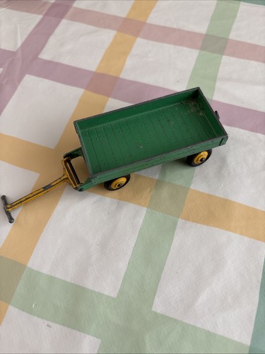 Dinky toys 105c - toys, hand
