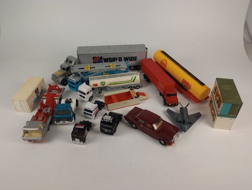Lot assorted contemporary - of,