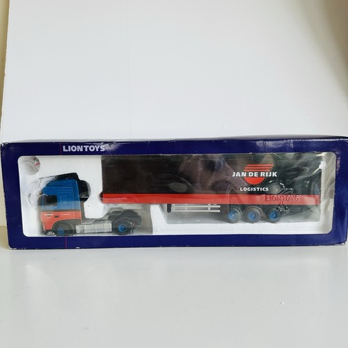 Lion toys scale jan - scale, de